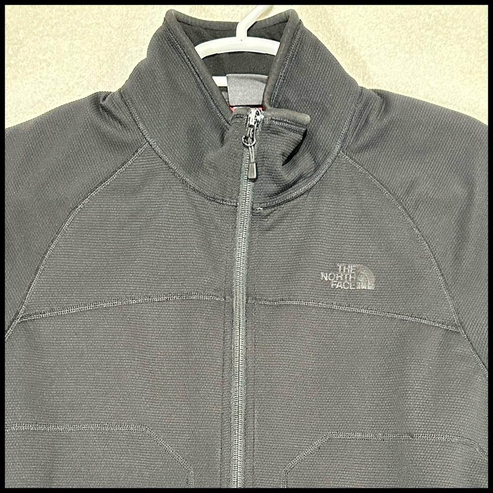 TheNorthFace๐ฅโ๏ธ๐จ๏ธโ๏ธBlack Coat XL Clean Huge Pockets, Zips Up2 Chin, Waist๐s - Picture 4 of 16